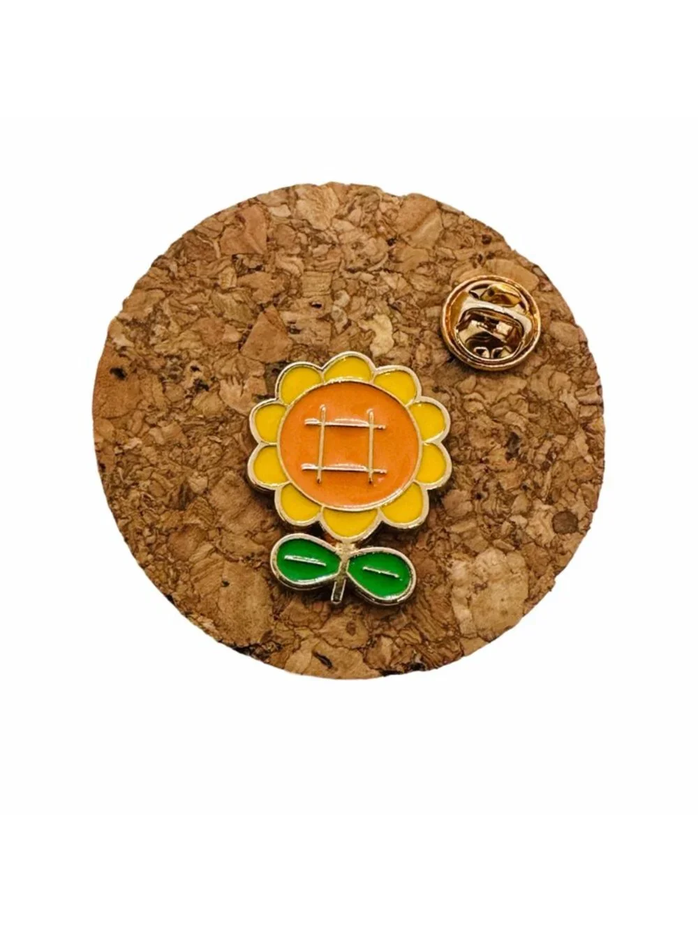 unbranded ✨brooch cute